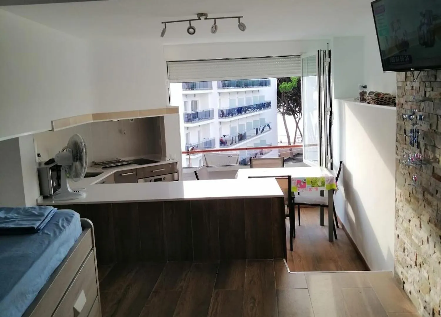 Estudio La Pineda Playa